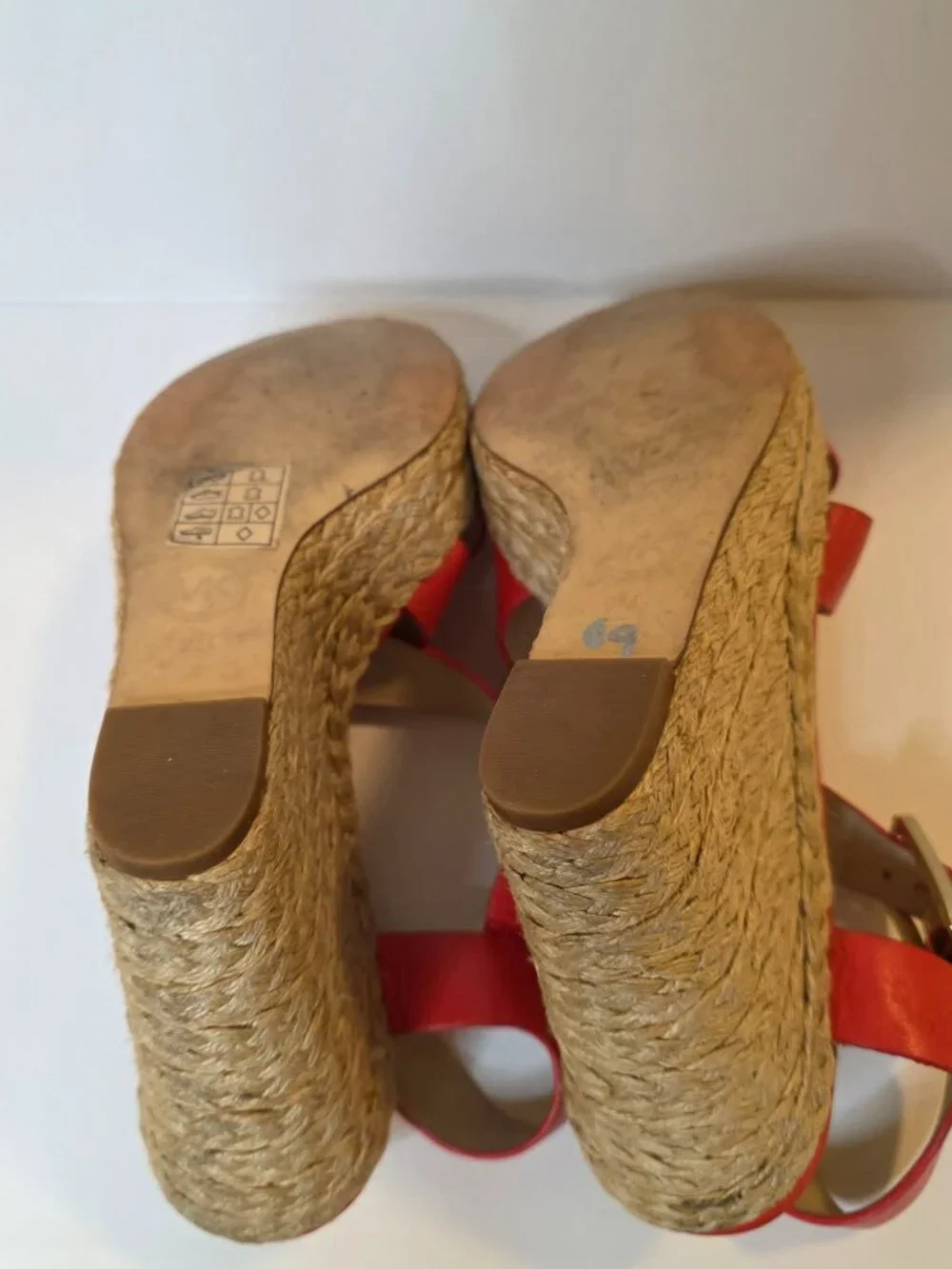 Michael Kors Leather Coral Espadrille Wedge Sandals – Size 9
